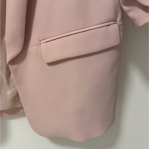 Women’s ZARA Blazer - Picture 2 of 5